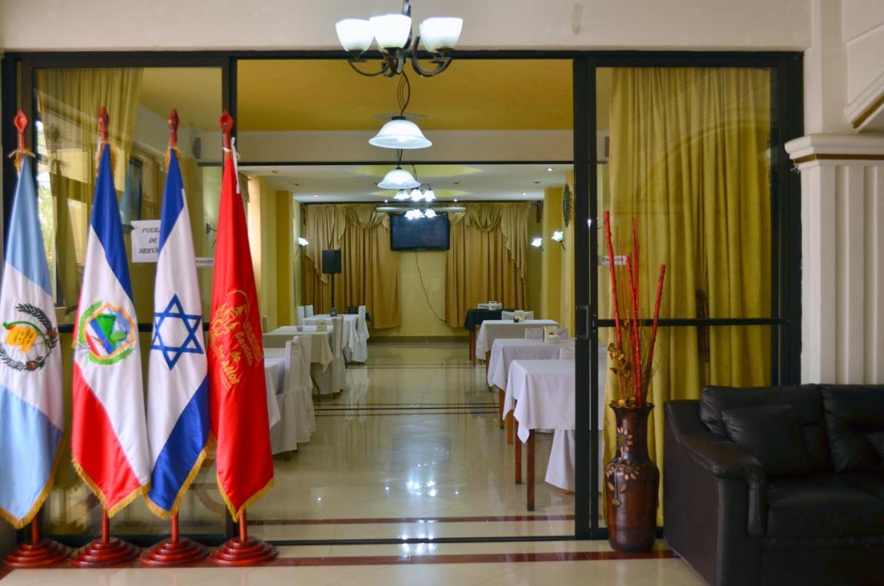 Hotel Y Restaurante Castillo De Los Altos كويتزالتنانغو المظهر الخارجي الصورة